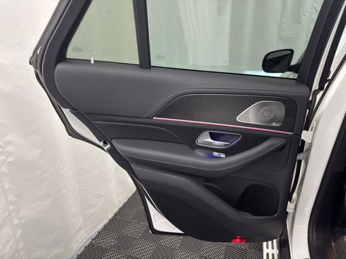 Used 2022 Mercedes-Benz GLE 53 AMG AMG GLE 53 image 32