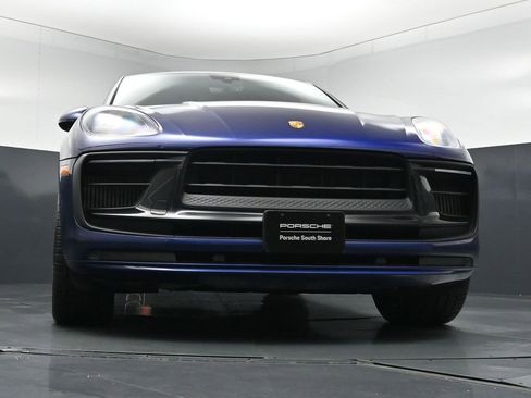 Used 2022 Porsche Macan GTS AWD/4WD image 30
