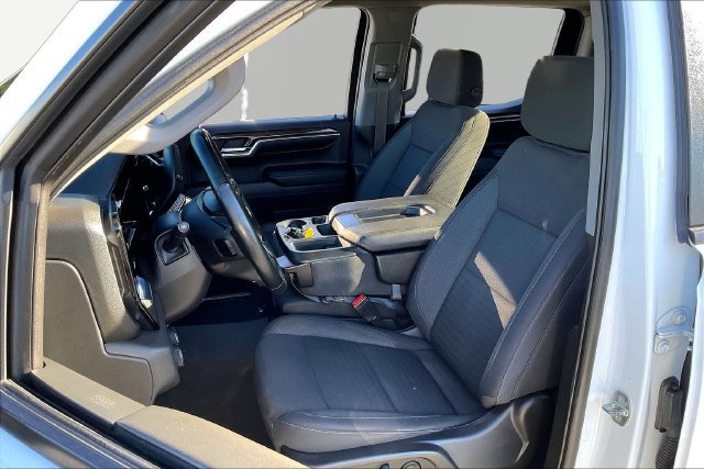 Used 2023 Chevrolet Silverado 1500 LT AWD/4WD image 15