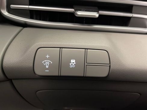 New 2026 Hyundai Elantra Sport FWD image 30