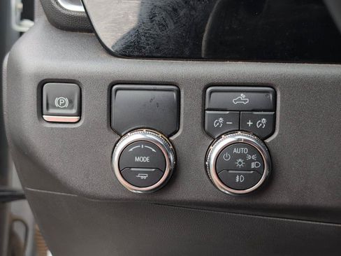 Used 2023 GMC Sierra 1500 Elevation RWD image 30