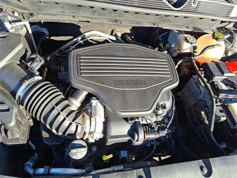 Used 2019 Chevrolet Blazer LT w/ Sun and Wheels Package image 28