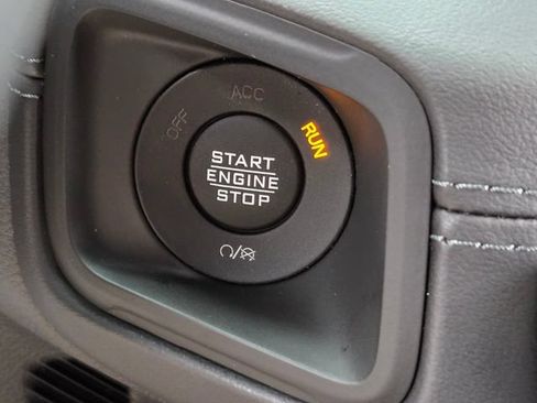 New 2026 Jeep Wrangler Unlimited Rubicon AWD/4WD image 21