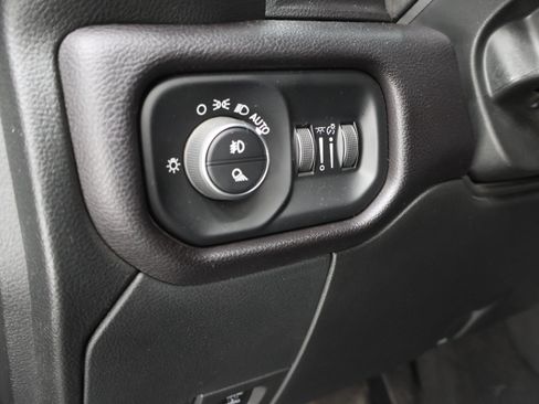 Used 2023 RAM 2500 Laramie AWD/4WD image 46