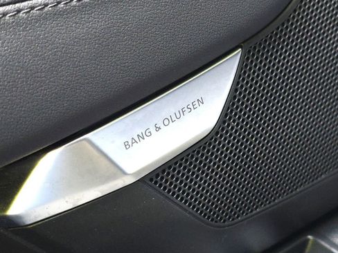 Used 2023 Audi e-tron GT Premium Plus AWD/4WD image 27