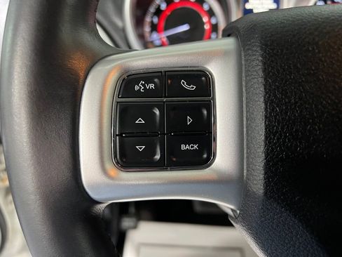Used 2017 Dodge Journey SXT w/ Comfort/Convenience Group image 11