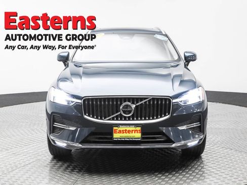 Used 2022 Volvo XC60 B6 Inscription w/ Advanced Package image 2