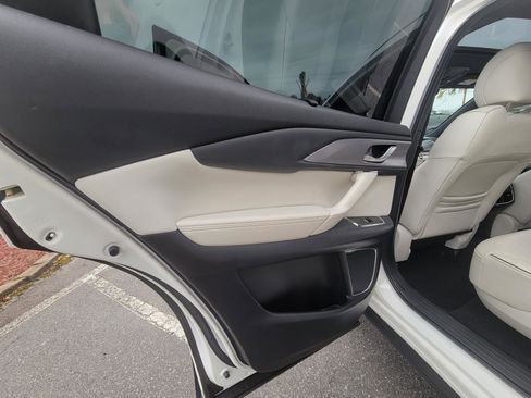 Used 2021 MAZDA CX-9 Signature image 29
