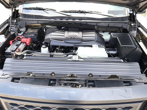 Used 2021 Nissan Titan PRO-4X w/ Pro-4x Convenience Package AWD/4WD image 47