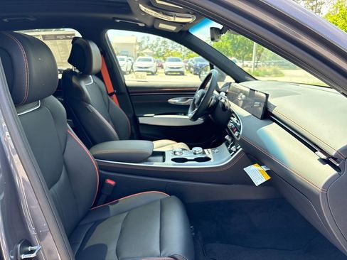 New 2026 Genesis GV70 2.5T Sport Prestige AWD/4WD image 40