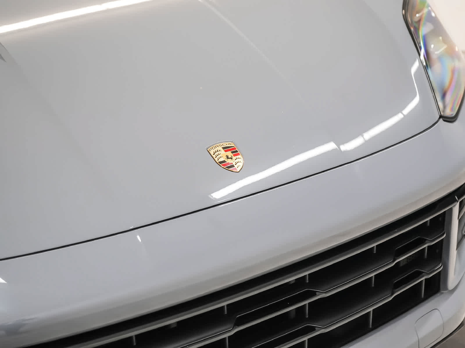 Certified 2024 Porsche Cayenne AWD/4WD image 10
