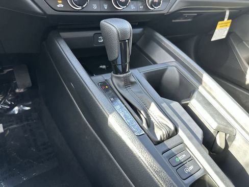 New 2026 Honda Accord SE image 18