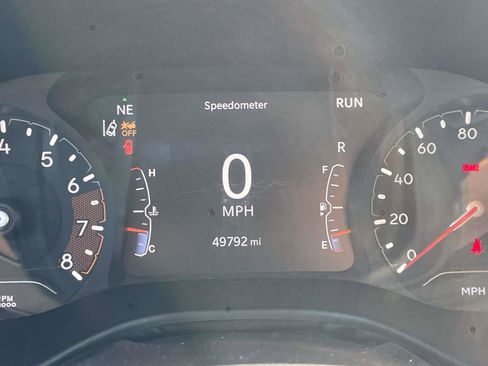 Certified 2024 Jeep Compass Latitude image 10