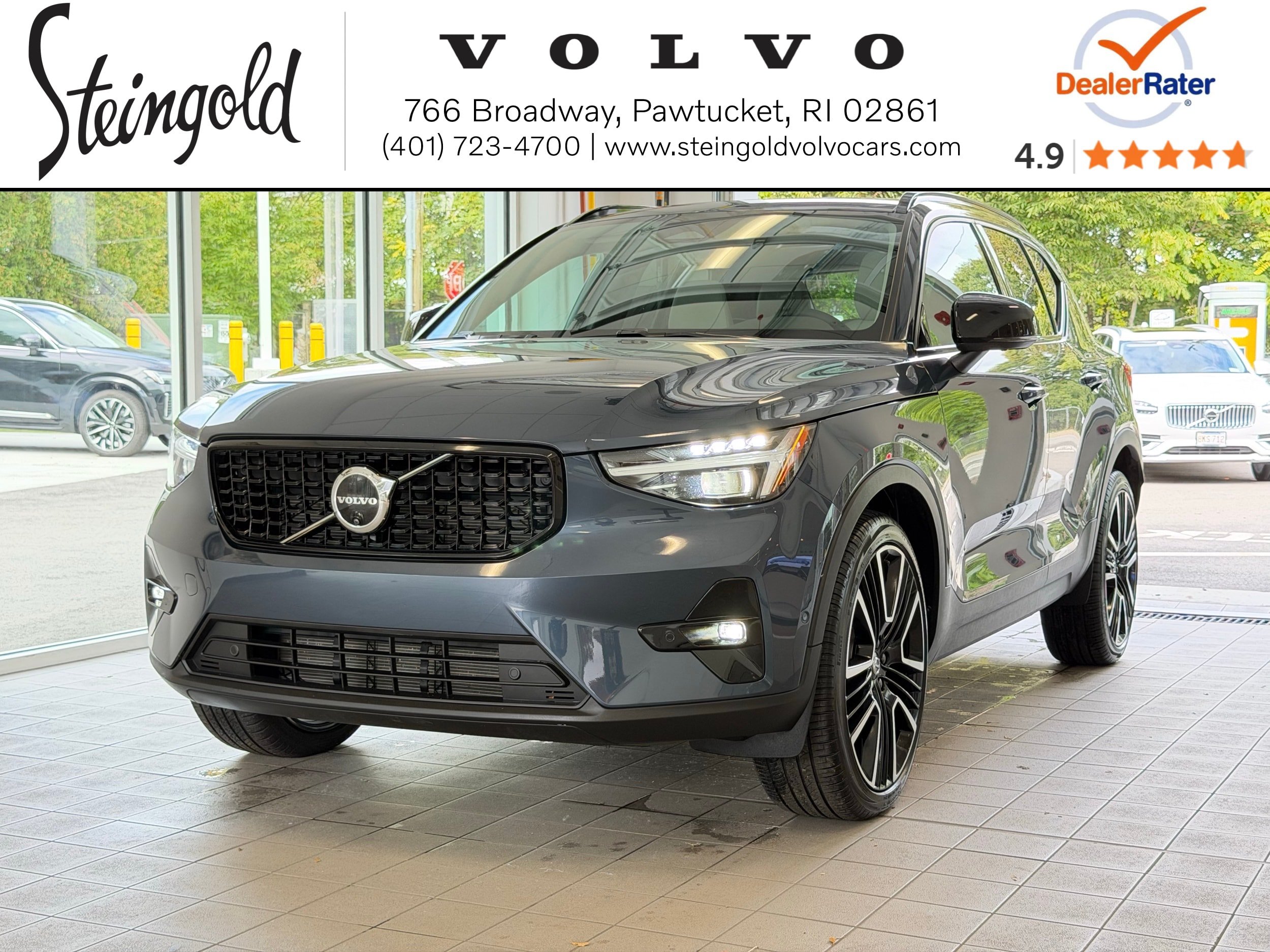 Certified 2026 Volvo XC40 B5 Ultra AWD/4WD image 1