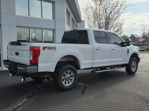 Used 2019 Ford F250 XLT w/ XLT Premium Package image 4