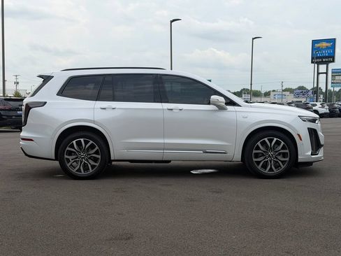 Used 2021 Cadillac XT6 Sport AWD/4WD image 6