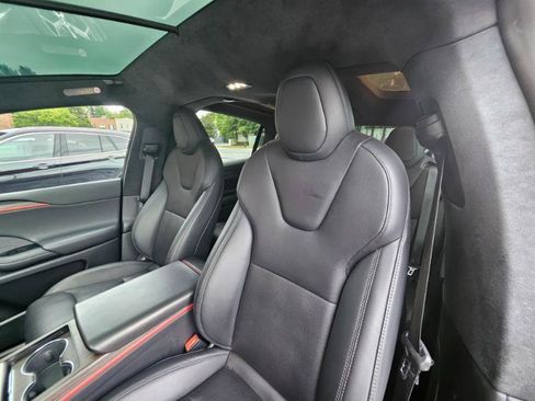 Used 2023 Tesla Model X AWD/4WD image 38