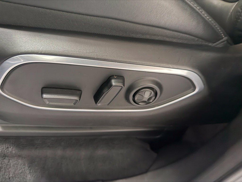 Used 2024 Jeep Wagoneer Series II AWD/4WD image 29