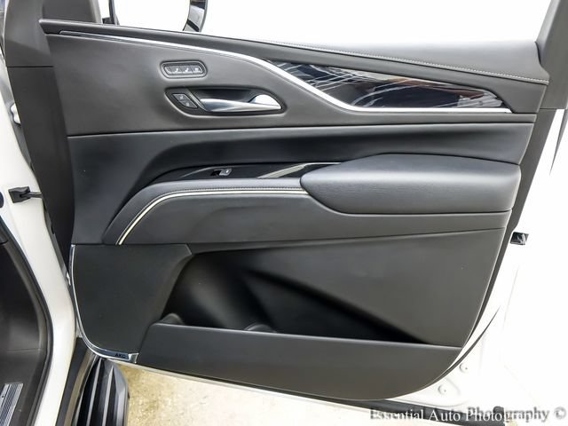 Certified 2023 Cadillac Escalade Sport w/ LPO, ONYX Package AWD/4WD image 30