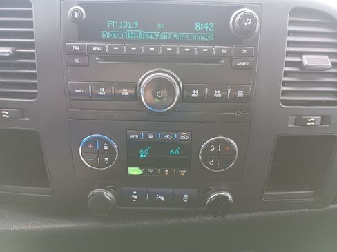 Used 2012 Chevrolet Silverado 1500 LT image 20