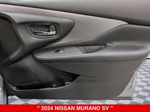 Certified 2024 Nissan Murano SV w/ SV Midnight Edition Package AWD/4WD image 32