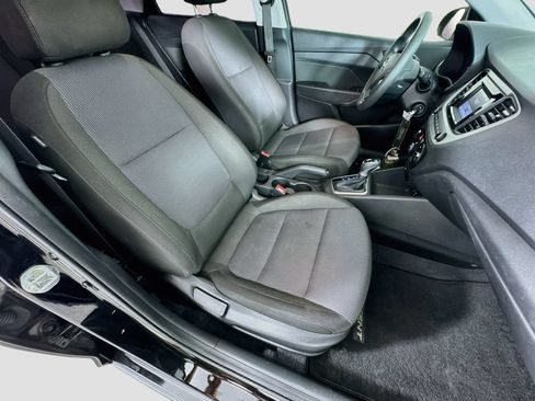 Used 2022 Hyundai Accent SE FWD image 27