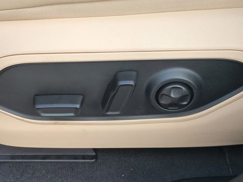 New 2026 Jeep Grand Cherokee Limited RWD image 21