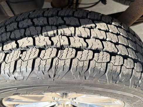 Used 2015 Ford F150 Lariat AWD/4WD image 22
