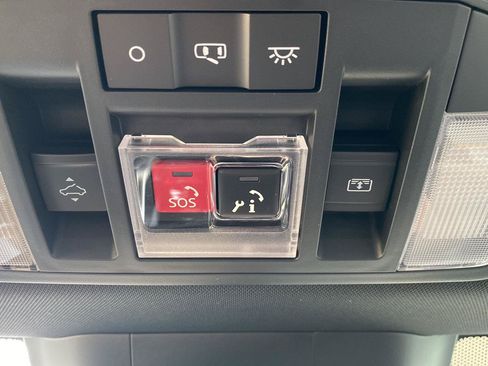 New 2026 Mitsubishi Eclipse Cross SEL AWD/4WD image 29