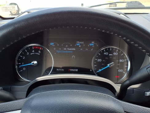 Used 2022 Ford F250 Lariat w/ Black Appearance Package AWD/4WD image 13