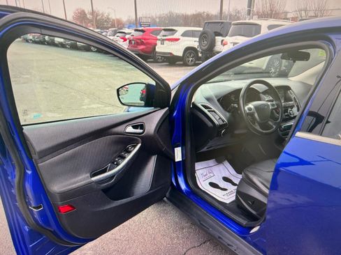Used 2014 Ford Focus Titanium image 9