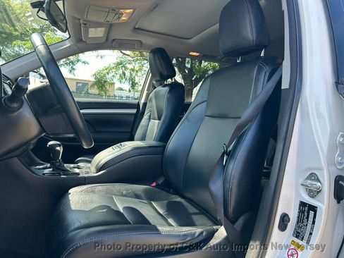 Used 2016 Toyota Highlander XLE AWD/4WD image 20