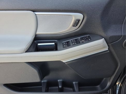 New 2026 Ford Expedition Active image 14