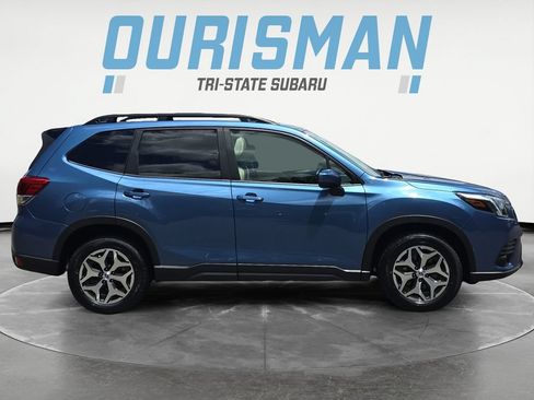 Certified 2024 Subaru Forester Premium AWD/4WD image 7