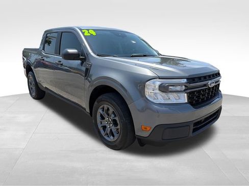 Used 2024 Ford Maverick XLT FWD image 1