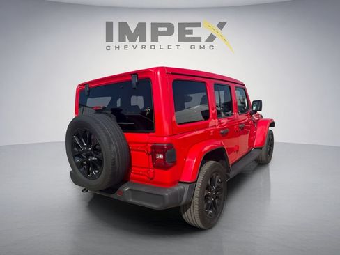 Used 2021 Jeep Wrangler Unlimited Sahara w/ Cold Weather Group AWD/4WD image 4