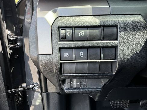 Used 2024 Toyota Tacoma SR5 AWD/4WD image 14