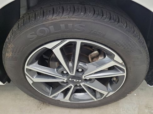 Used 2024 Kia Forte LXS w/ LXS Technology Package image 31