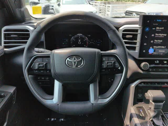 Used 2025 Toyota Tundra Platinum AWD/4WD image 25