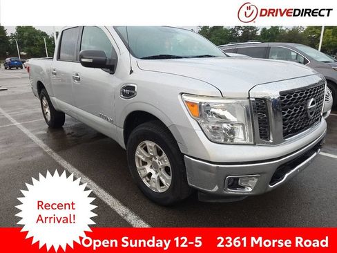 Used 2017 Nissan Titan SV AWD/4WD image 1