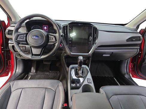 Used 2024 Subaru Crosstrek 2.5i Limited w/ Crosstrek Mirror Package image 12