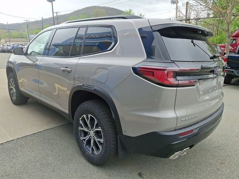 New 2026 GMC Acadia AT4 w/ Super Cruise Package AWD/4WD image 4