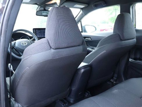 Used 2019 Toyota C-HR LE FWD image 12