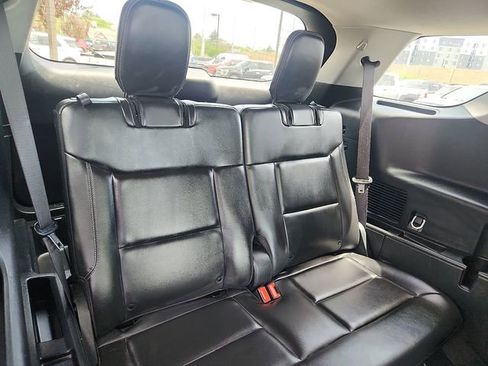Certified 2023 Ford Explorer XLT w/ Equipment Group 202A AWD/4WD image 33