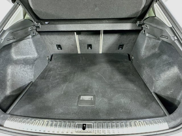 Used 2025 Audi Q3 2.0T Premium AWD/4WD image 30