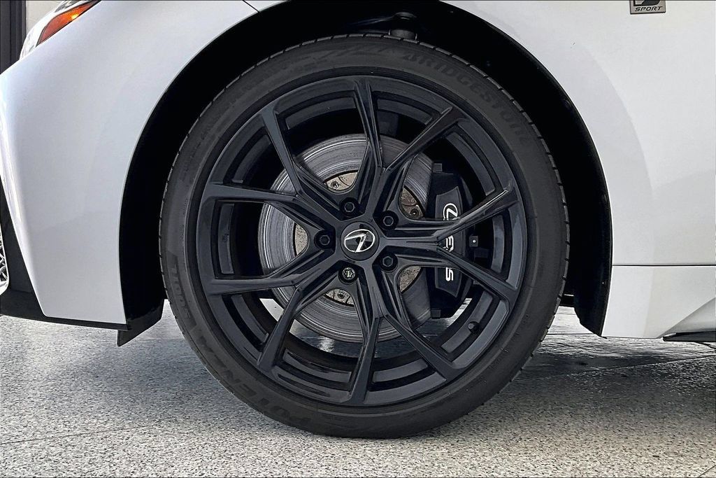 Used 2025 Lexus IS 500 w/ Accessory Package 2 RWD image 12