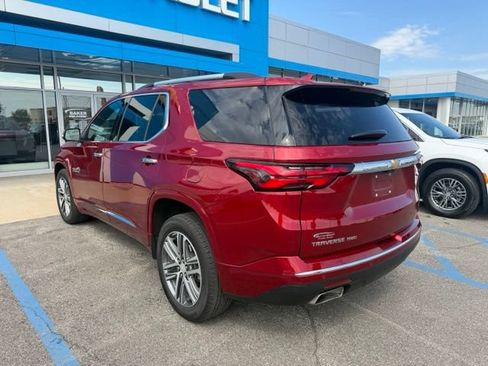 Used 2023 Chevrolet Traverse High Country AWD/4WD image 9