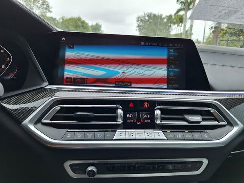 Used 2023 BMW X6 M50i w/ Executive Package image 23