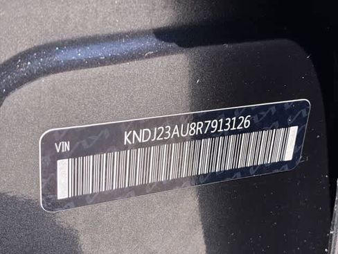 Used 2024 Kia Soul LX w/ Option Group 015 FWD image 37
