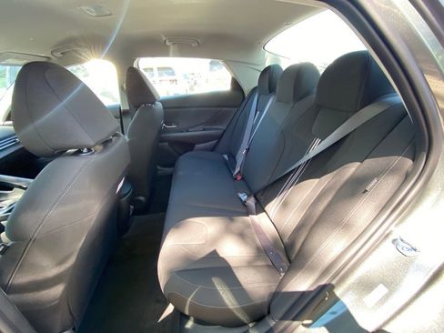 New 2026 Hyundai Elantra Hybrid FWD image 30